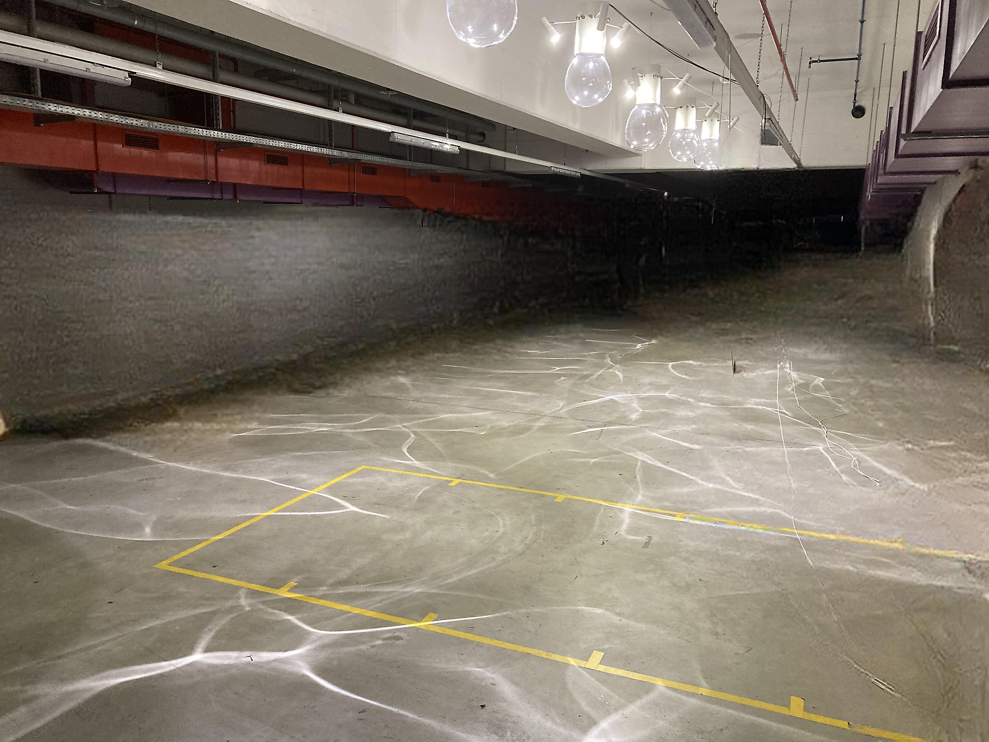 Pfahlbauten Unteruhldingen am Bodensee - Pfahlbauten Unteruhldingen am Bodensee - Unterwasserwelt mit Licht simulieren