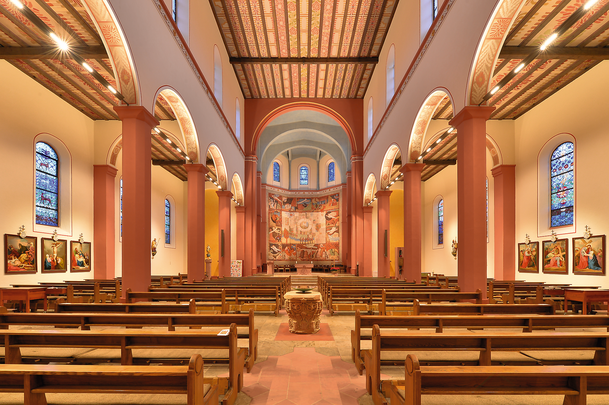 Kirche Sankt Ulrich Rheinstetten | Branche: Sakrale Bauten