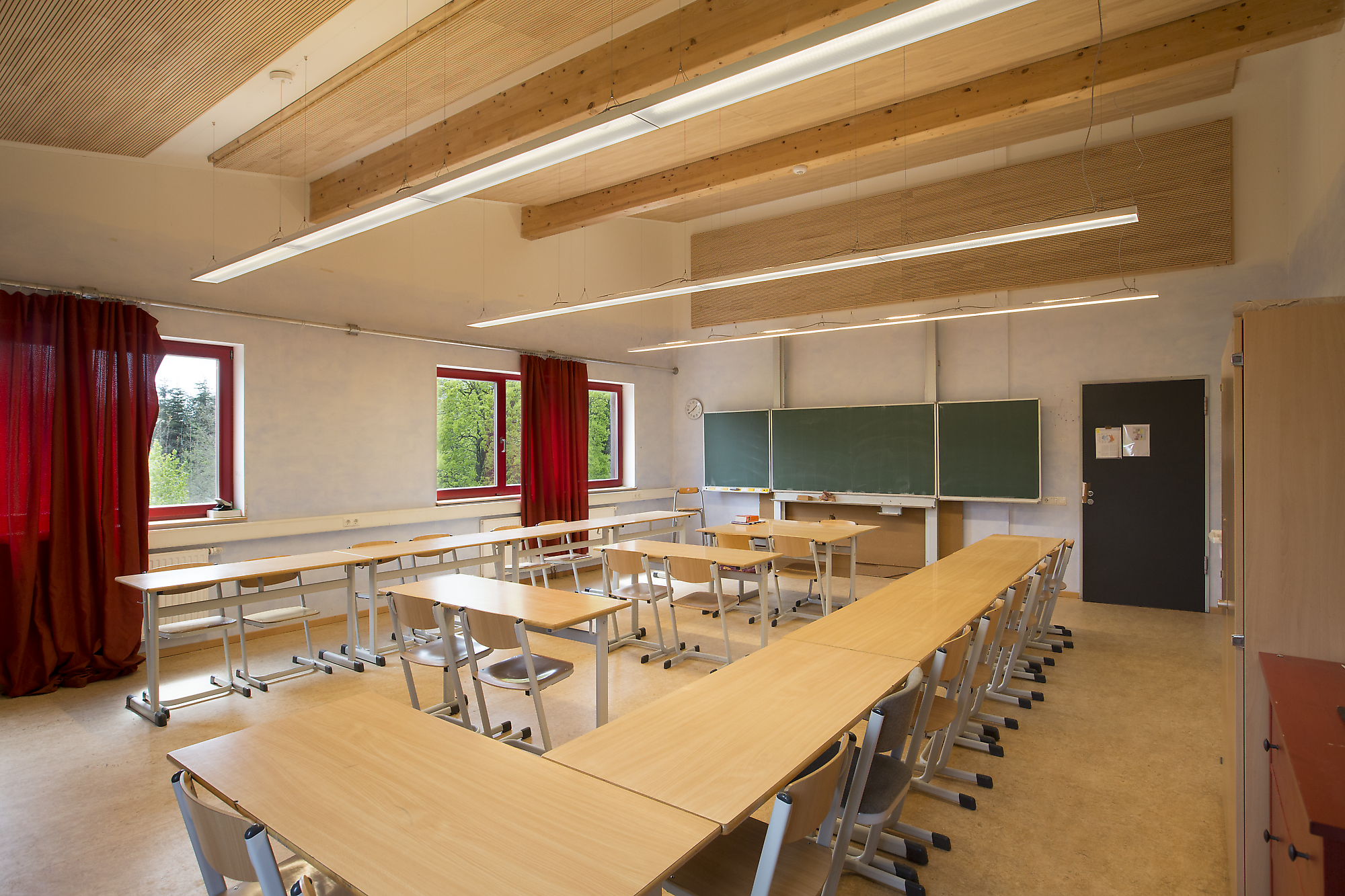 Freie Waldorfschule Apensen - Lichttechnische Sanierung der Freien Waldorfschule Apensen