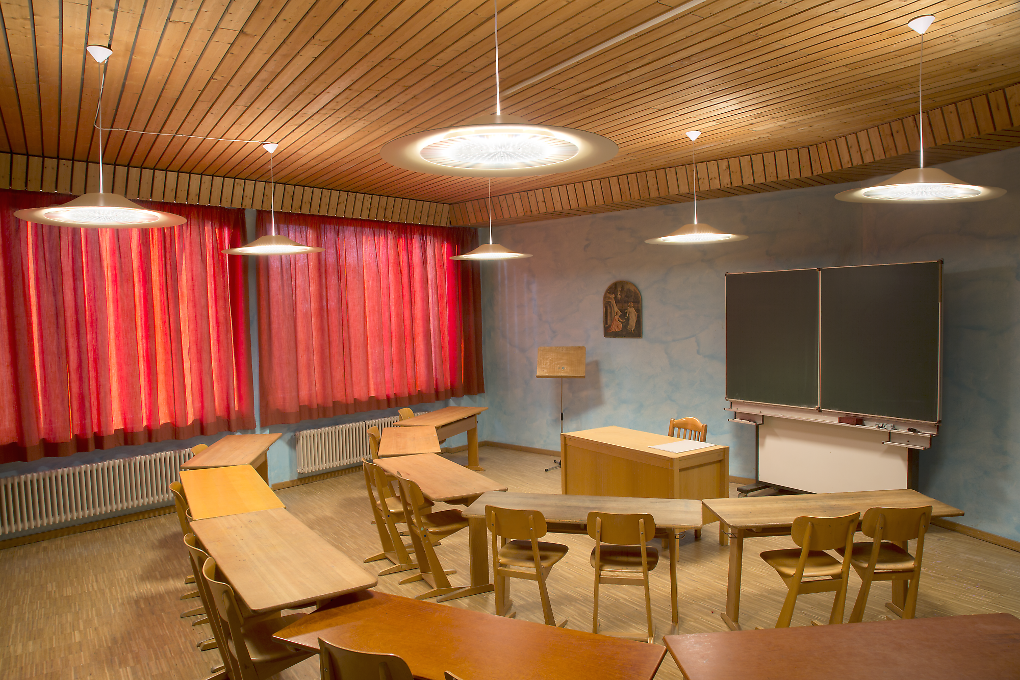 Freie Waldorfschule Göppingen - Lichttechnische Sanierung der Freien Waldorfschule Filstal Göppingen