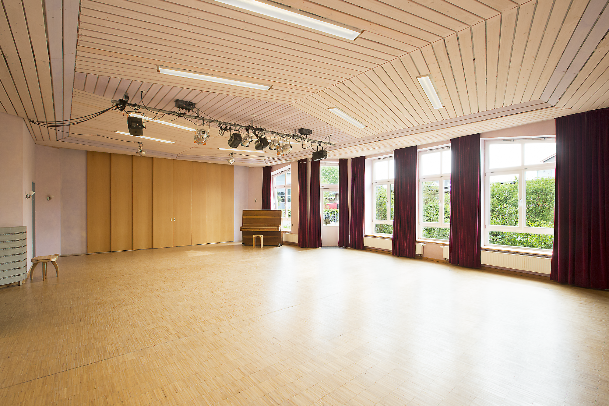 Freie Waldorfschule Oldenburg - Lichttechnische Sanierung der freien Waldorfschule Oldenburg